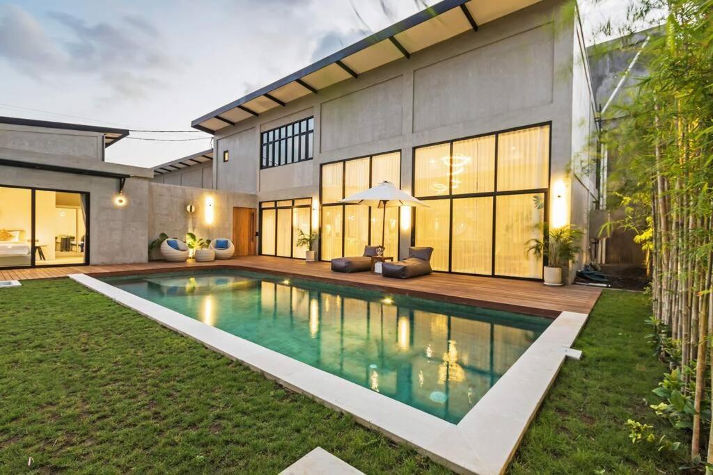 Manresa Villa Bali 4 Canggu Zewnętrze zdjęcie