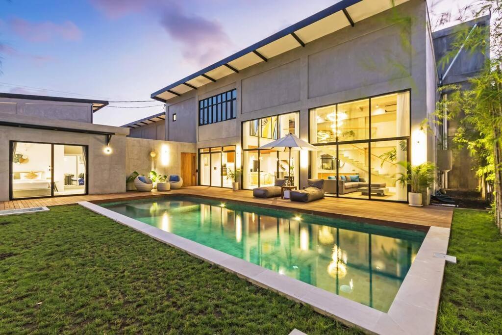 Manresa Villa Bali 4 Canggu Zewnętrze zdjęcie